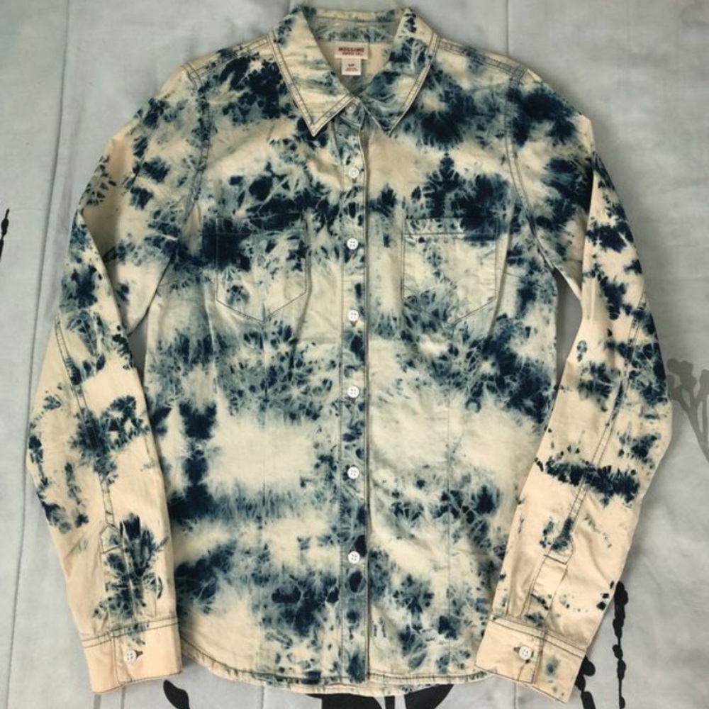 Tie-Dye Buttoned Down Shirt